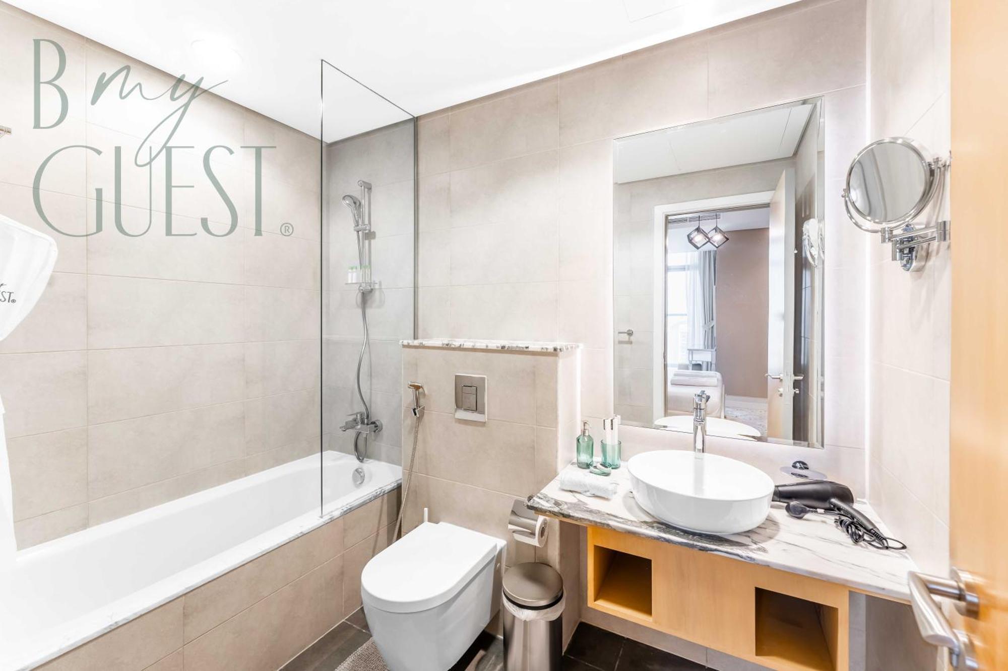 Paramount Midtown 2br With Full Burj Khalifa View Apartment *